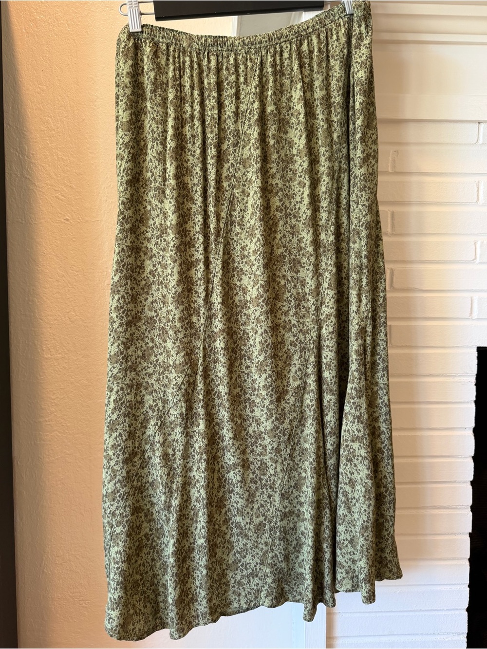 Treasure & Bond Olive Green Floral Maxi Skirt Casual Feminine Size XL - Picture 3 of 6
